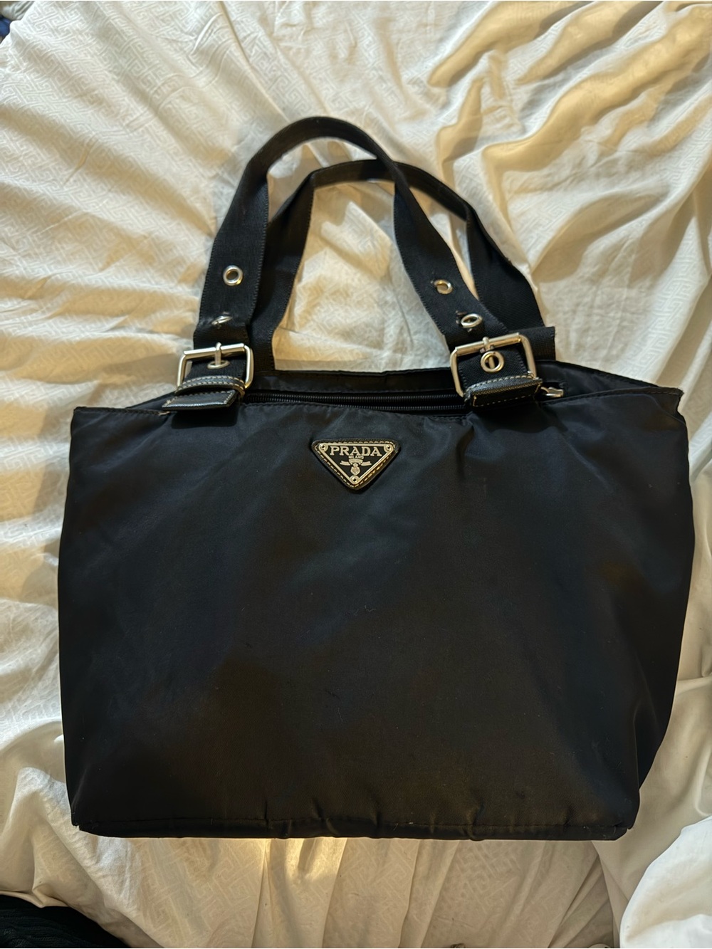 🤌🏼 Vintage Prada bag